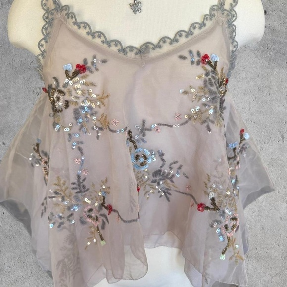 Anthropologie ‘Let Me Be Embellished’ Hanky Hem Floral Lace Sequins Blouse- S/M - Picture 4 of 8